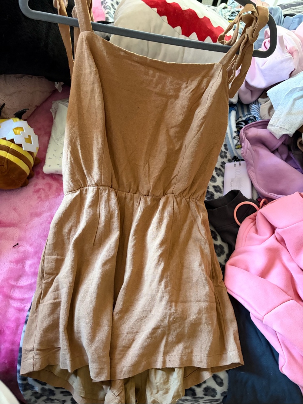 Lost & Wander Woman’s Shorts Romper- Medium